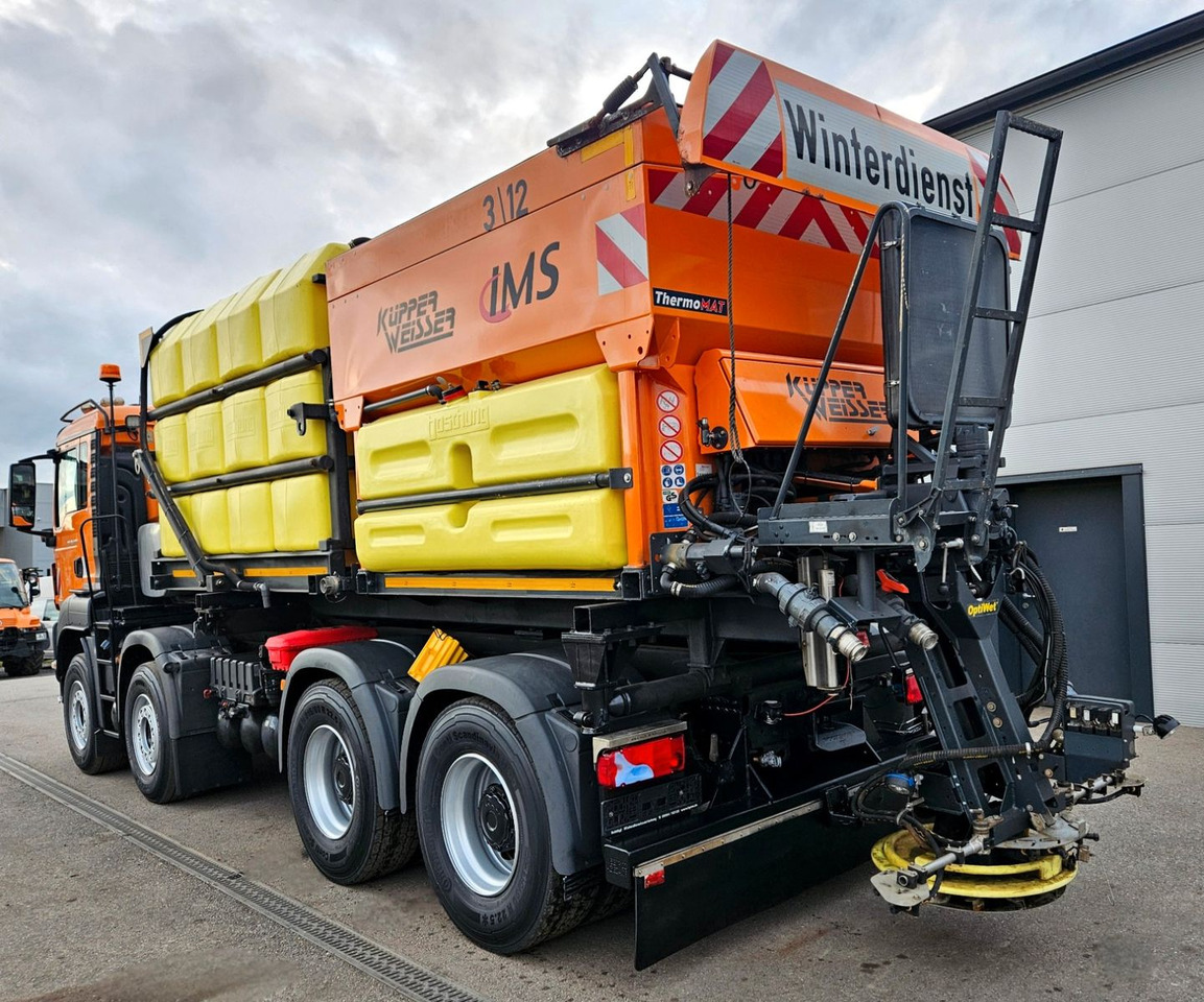 MAN TGS 35.440 8x4 BL Euro6 Winterdienst Streuer - Tipper: picture 3 MAN TGS 35.440 8x4 BL Euro6 Winterdienst Streuer - Tipper: picture 3