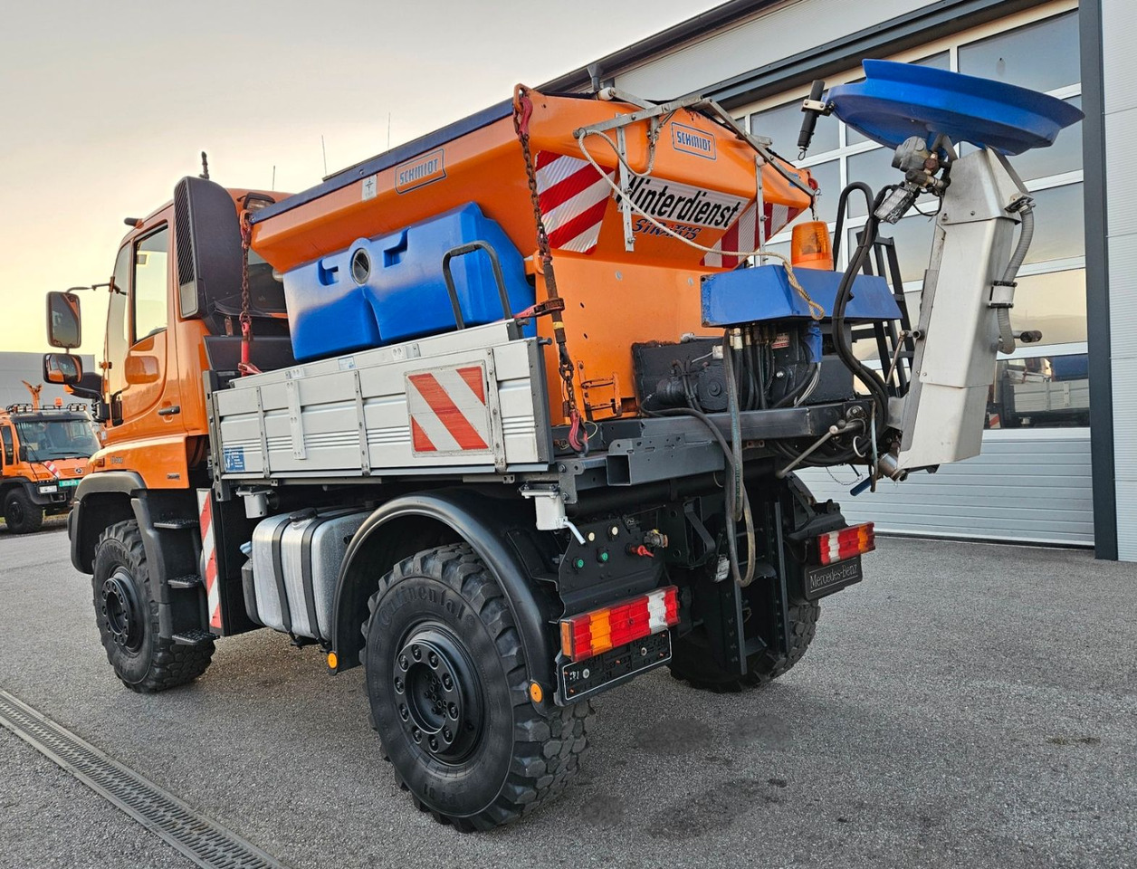 Unimog U400 6 Zylinder EAS 5960h - Tipper: picture 3 Unimog U400 6 Zylinder EAS 5960h - Tipper: picture 3