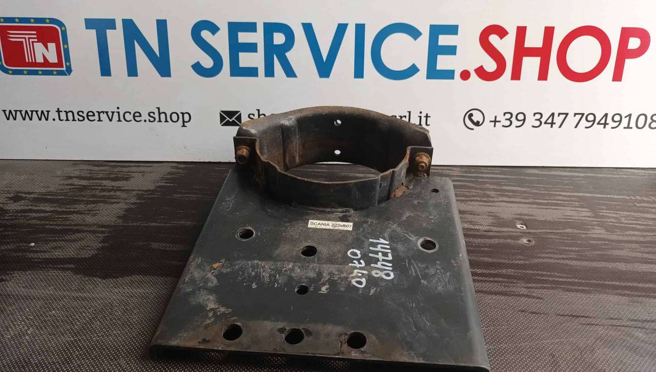 Supporto trasmissione Scania - Axle and parts: picture 1 Supporto trasmissione Scania - Axle and parts: picture 1