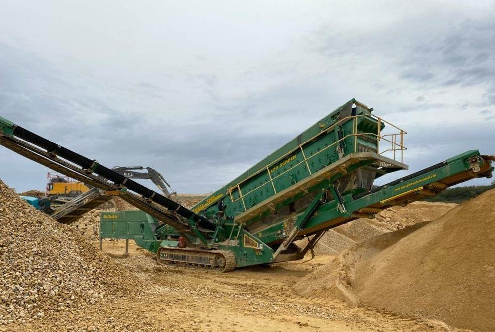 McCloskey S190 - Screener: picture 1 McCloskey S190 - Screener: picture 1