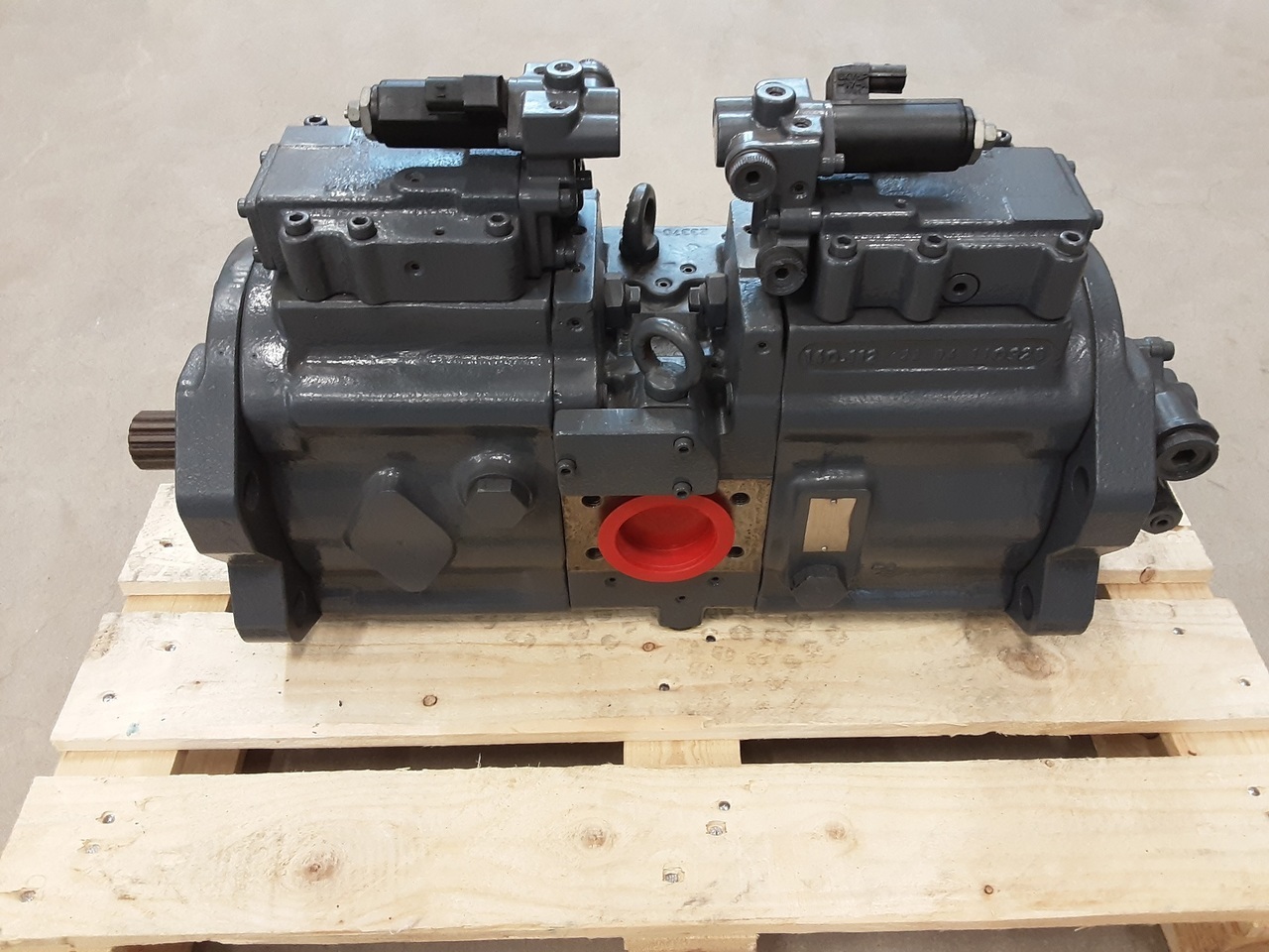 Kawasaki K3V112DTP1P9R-1E32-AV - Hydraulic pump for Crawler excavator: picture 1 Kawasaki K3V112DTP1P9R-1E32-AV - Hydraulic pump for Crawler excavator: picture 1