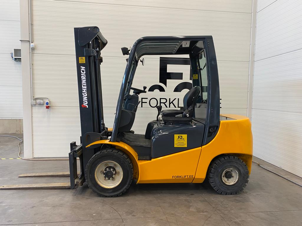 Jungheinrich DFG430 - Diesel forklift: picture 2 Jungheinrich DFG430 - Diesel forklift: picture 2