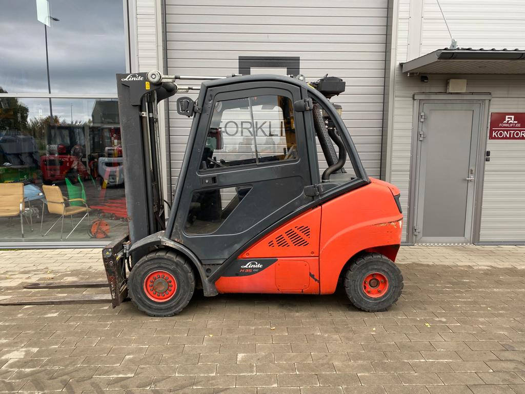 Linde H35D - Diesel forklift: picture 4 Linde H35D - Diesel forklift: picture 4