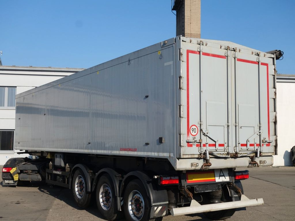 Schwarzmüller Alu Kipper, 50 cm3, Rollplane, Liftachse, SAF - Tipper semi-trailer: picture 5 Schwarzmüller Alu Kipper, 50 cm3, Rollplane, Liftachse, SAF - Tipper semi-trailer: picture 5