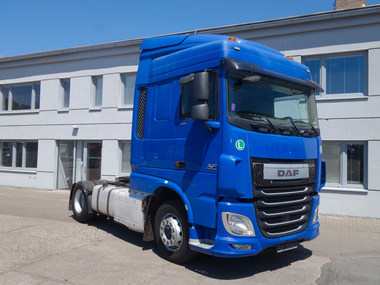 DAF XF 460 SC Standard - Tractor unit: picture 3 DAF XF 460 SC Standard - Tractor unit: picture 3