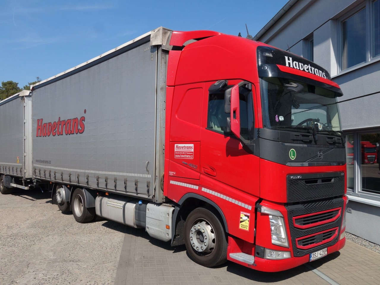Volvo FH 460 XL 6x2, 120 cbm, Durchfahren - Curtainsider truck: picture 4 Volvo FH 460 XL 6x2, 120 cbm, Durchfahren - Curtainsider truck: picture 4