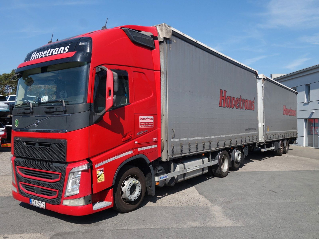 Volvo FH 460 XL 6x2, 120 cbm, Durchfahren - Curtainsider truck: picture 1 Volvo FH 460 XL 6x2, 120 cbm, Durchfahren - Curtainsider truck: picture 1