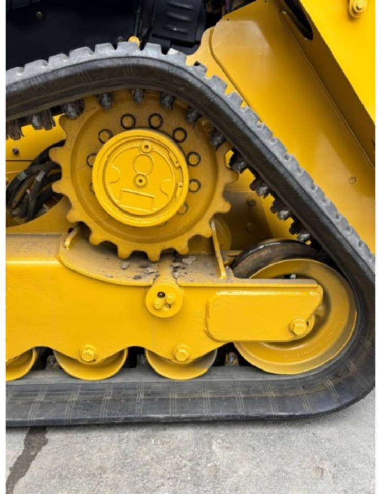 Leasing of CAT 279D3 CAT 279D3: picture 11