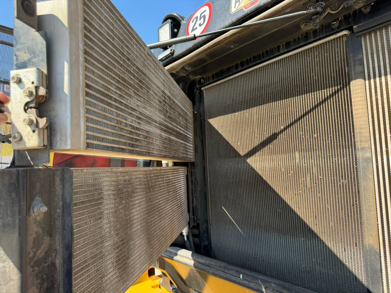 Wheel loader CAT 962M: picture 24 Wheel loader CAT 962M: picture 24