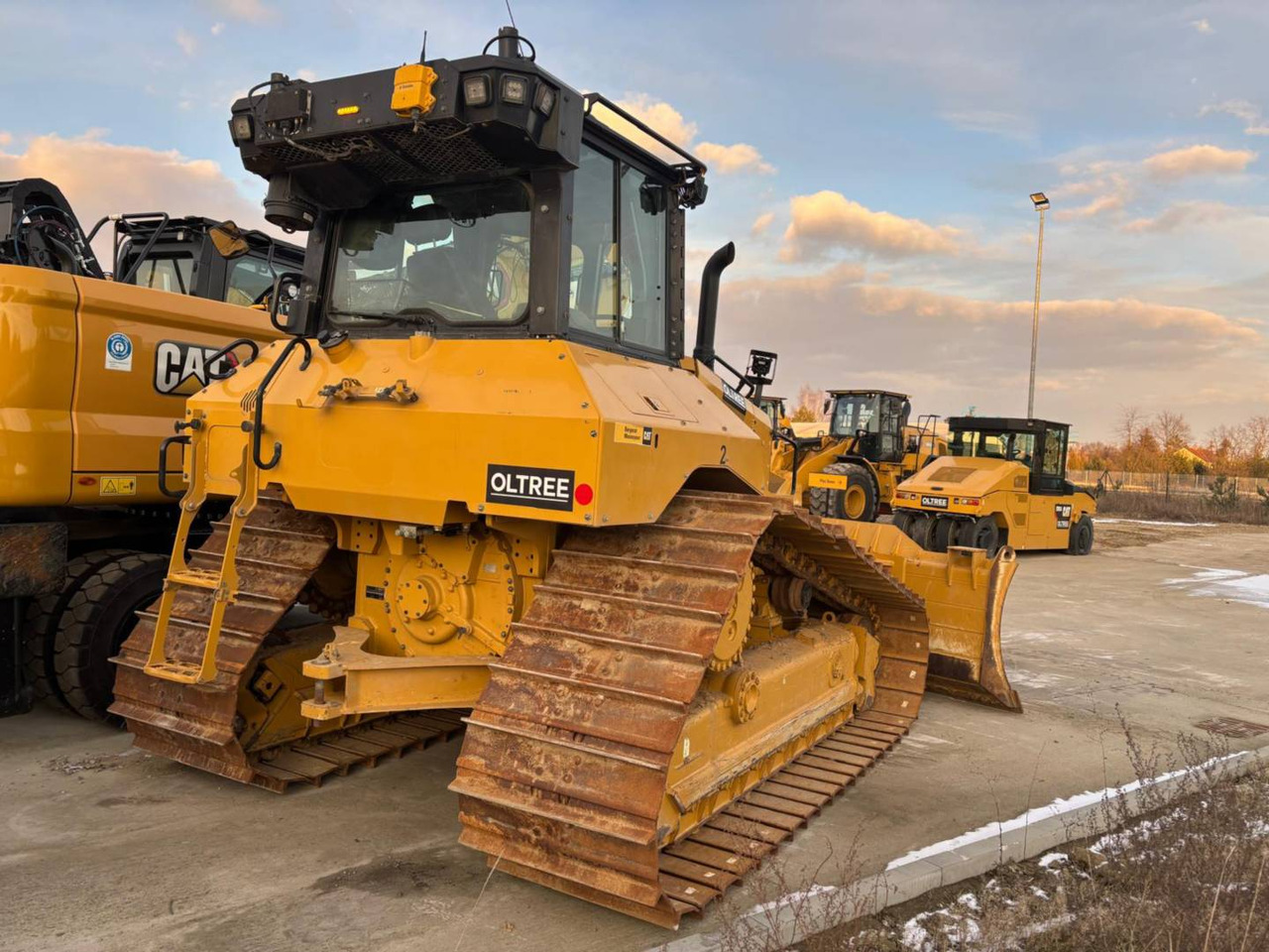 CAT D5 LGP - Bulldozer: picture 3 CAT D5 LGP - Bulldozer: picture 3