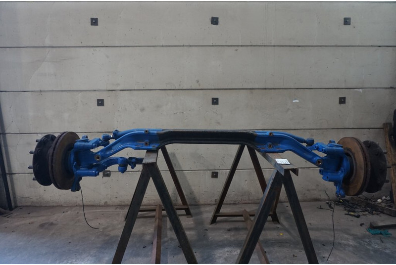 MAN VOK-07-46 - Front axle for Truck: picture 1 MAN VOK-07-46 - Front axle for Truck: picture 1