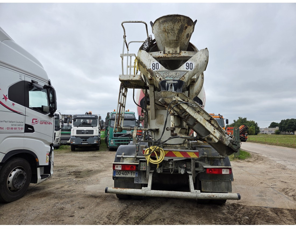 Renault C430 8X4 CONCRETE MIXER MANUAL GEARBOX - Concrete mixer truck: picture 3 Renault C430 8X4 CONCRETE MIXER MANUAL GEARBOX - Concrete mixer truck: picture 3