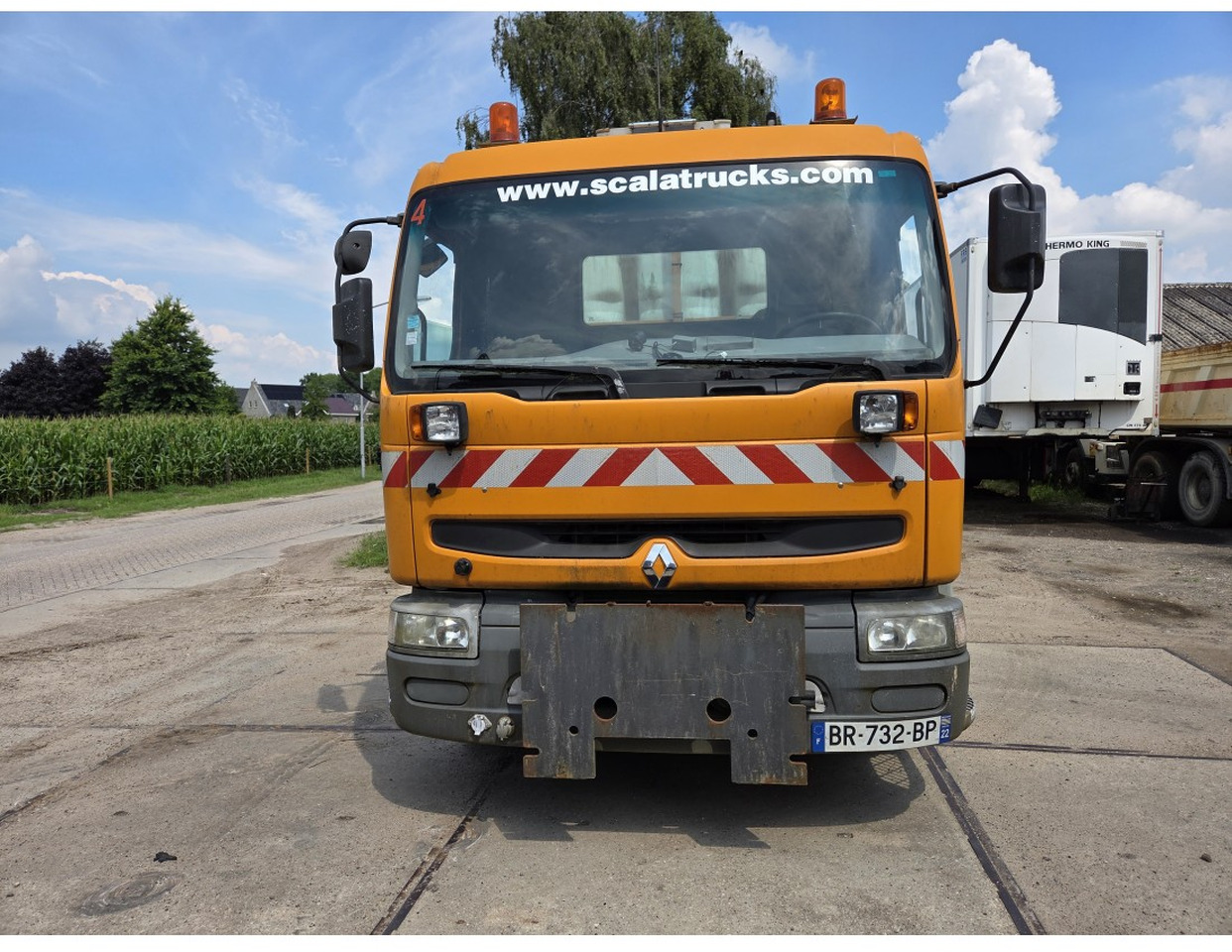 Tipper Renault Premium 300 4x2 Tipper Gritter Manual Gearbox Mechanical pump Pomp: picture 7 Tipper Renault Premium 300 4x2 Tipper Gritter Manual Gearbox Mechanical pump Pomp: picture 7