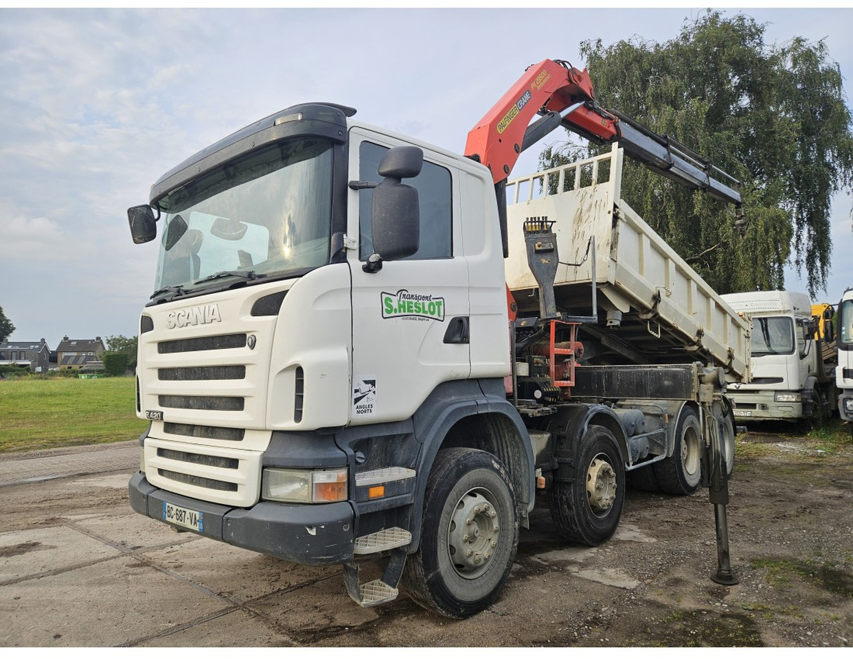 Scania R420 8x4 Tipper Crane Palfinger 23500 - Tipper, Crane truck: picture 1 Scania R420 8x4 Tipper Crane Palfinger 23500 - Tipper, Crane truck: picture 1