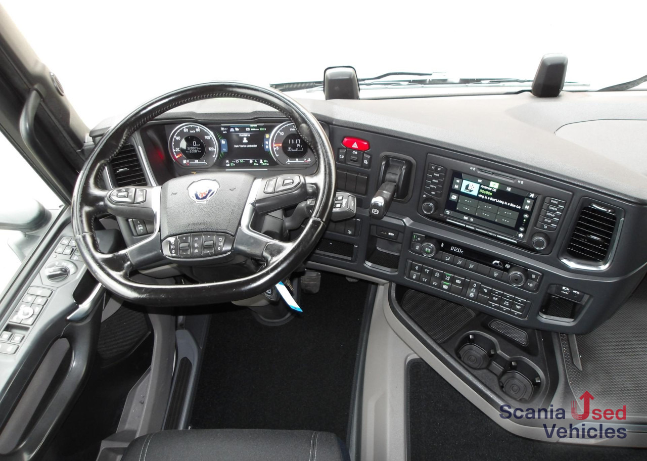 SCANIA R 500 - 6x2*4 - BDF 715-745 - 2x TANKs - SCR ONLY - Container transporter/ Swap body truck: picture 3 SCANIA R 500 - 6x2*4 - BDF 715-745 - 2x TANKs - SCR ONLY - Container transporter/ Swap body truck: picture 3