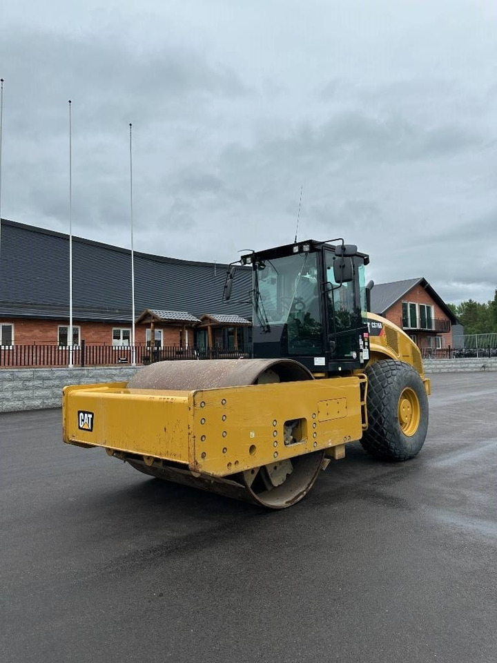 CAT CS 76 B - Road roller: picture 2 CAT CS 76 B - Road roller: picture 2