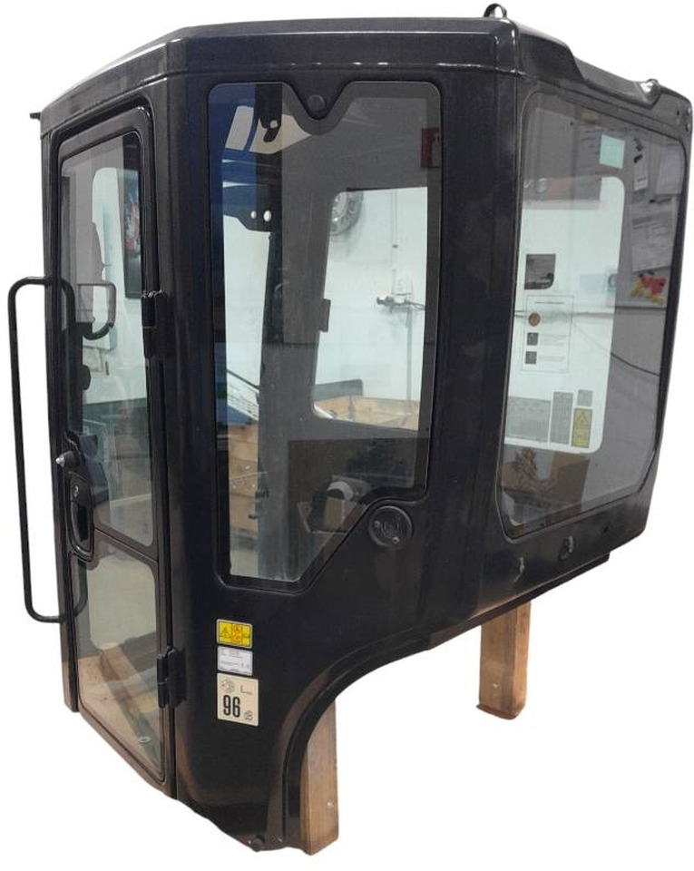 Hytt Cat 3-serie, 465-4037 - Cab for Construction machinery: picture 4 Hytt Cat 3-serie, 465-4037 - Cab for Construction machinery: picture 4