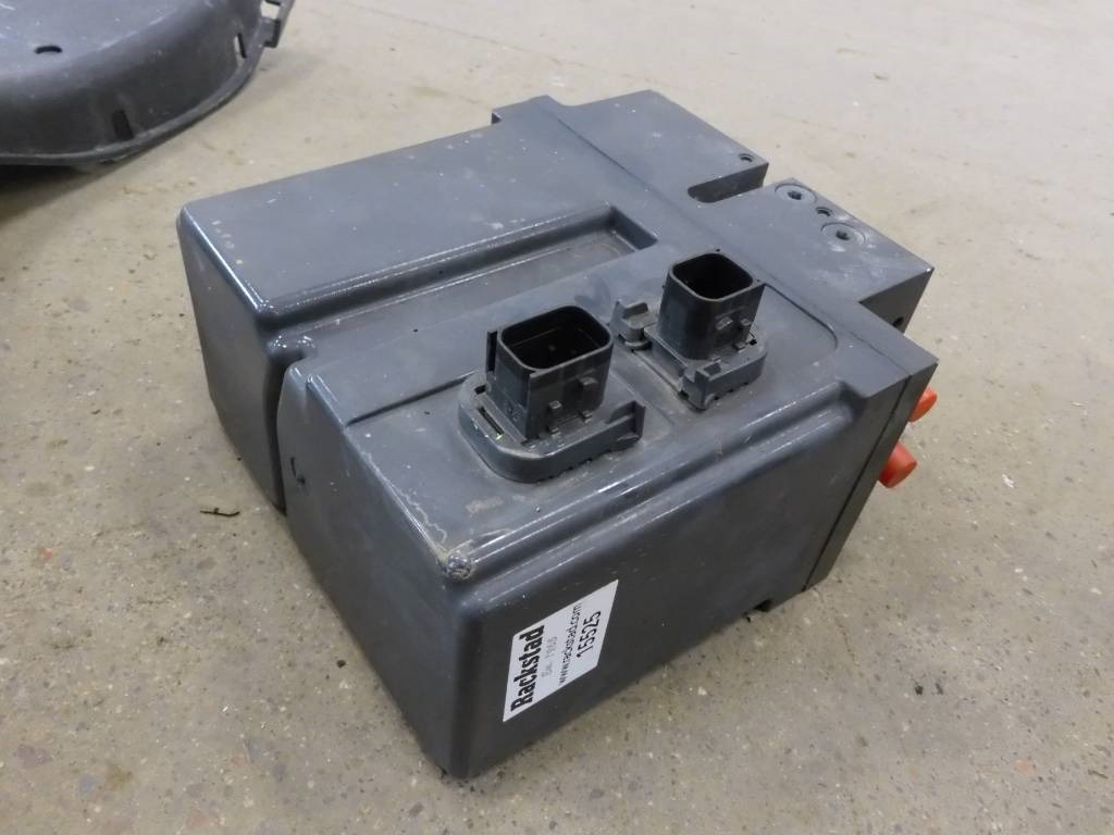 Hytt tippning pump Scania S-serie - Cab for Truck: picture 1 Hytt tippning pump Scania S-serie - Cab for Truck: picture 1