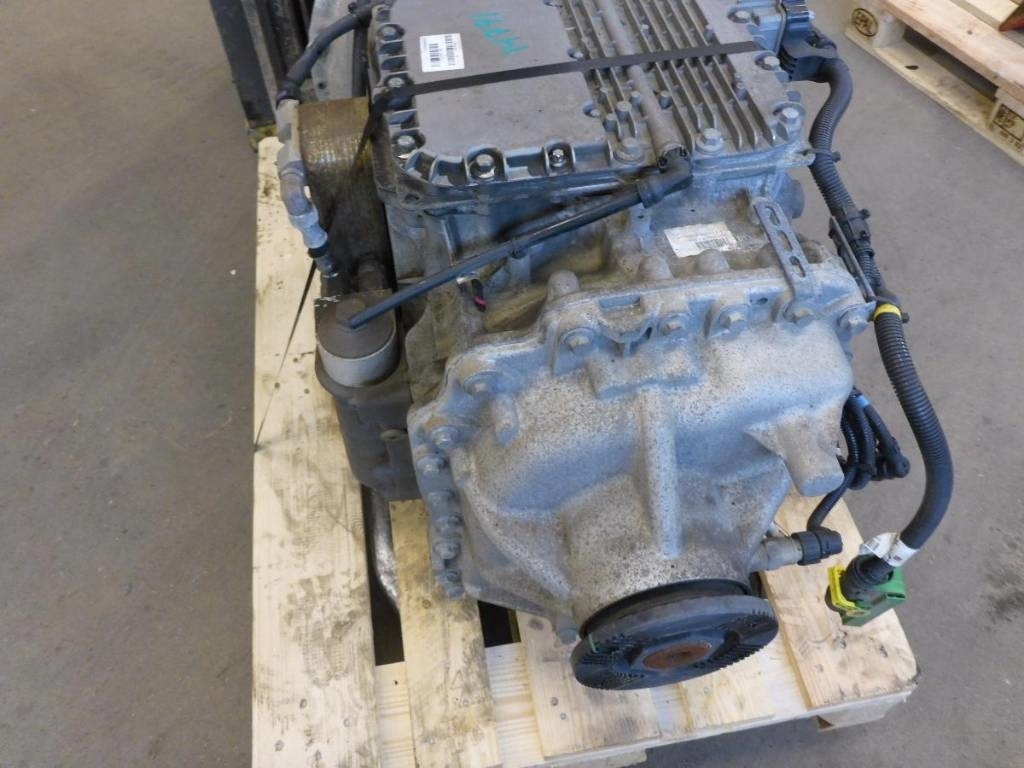 Volvo AT2812F - Gearbox for Truck: picture 2 Volvo AT2812F - Gearbox for Truck: picture 2