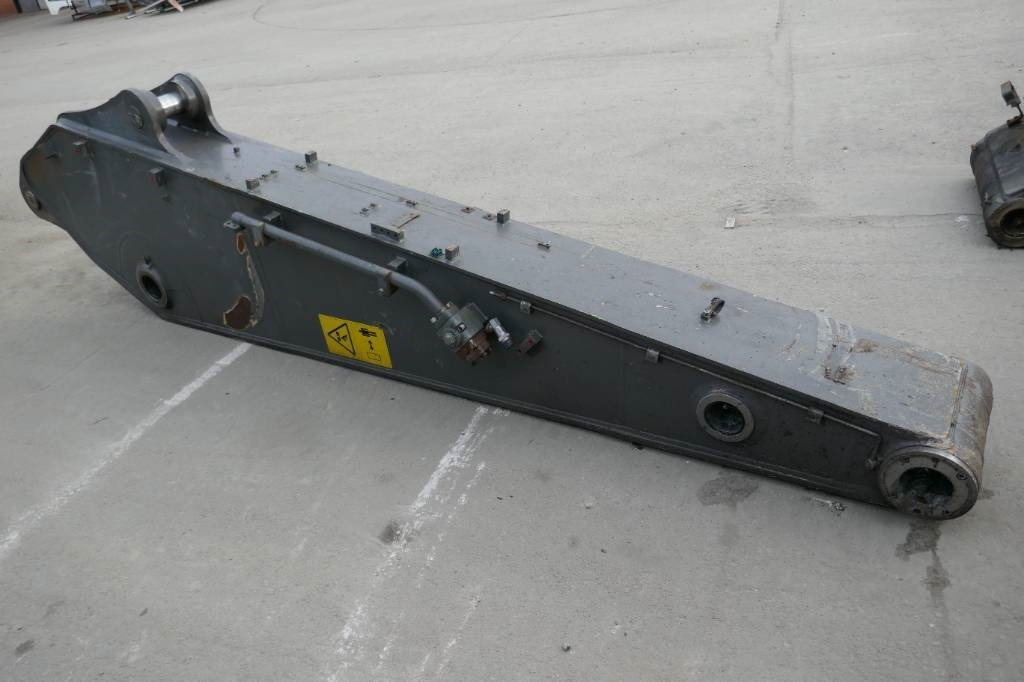 Volvo EC 380 D L, sticka, VOE8303582 - Boom for Construction machinery: picture 2 Volvo EC 380 D L, sticka, VOE8303582 - Boom for Construction machinery: picture 2