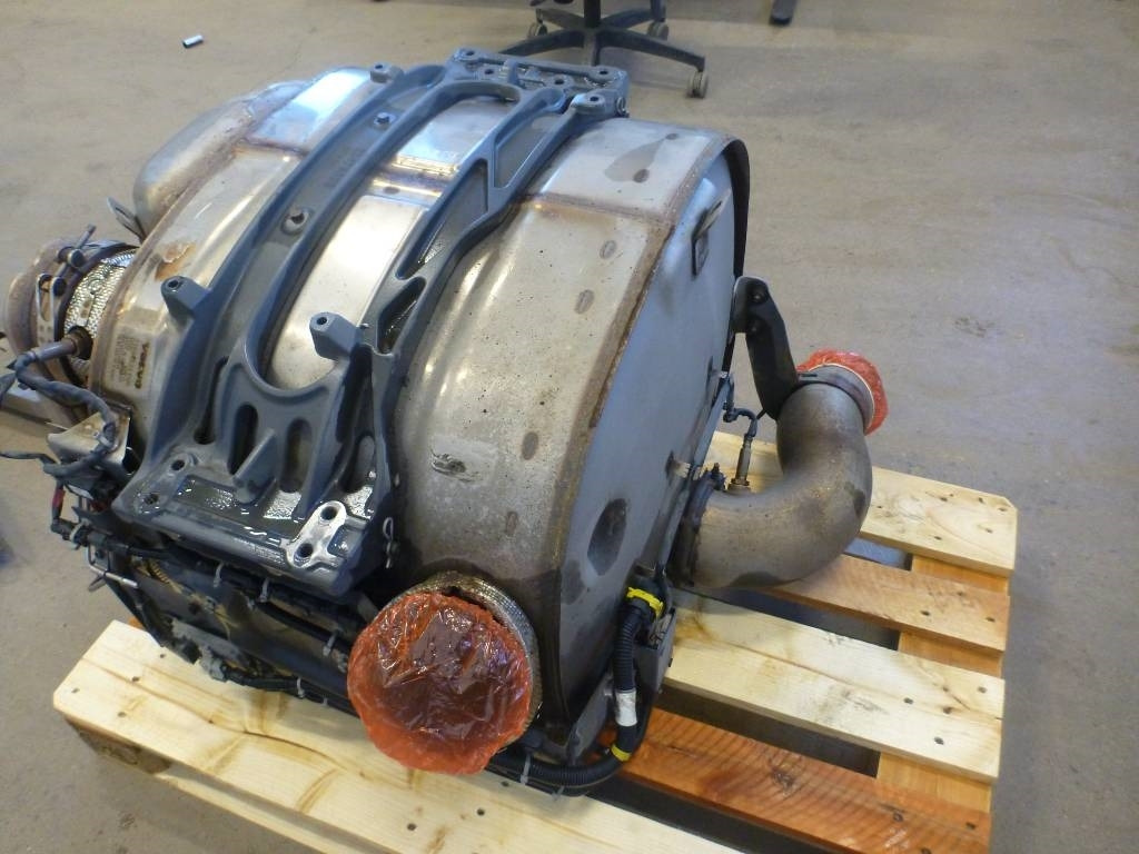 Volvo FH Ljuddämpare - Engine for Truck: picture 2 Volvo FH Ljuddämpare - Engine for Truck: picture 2