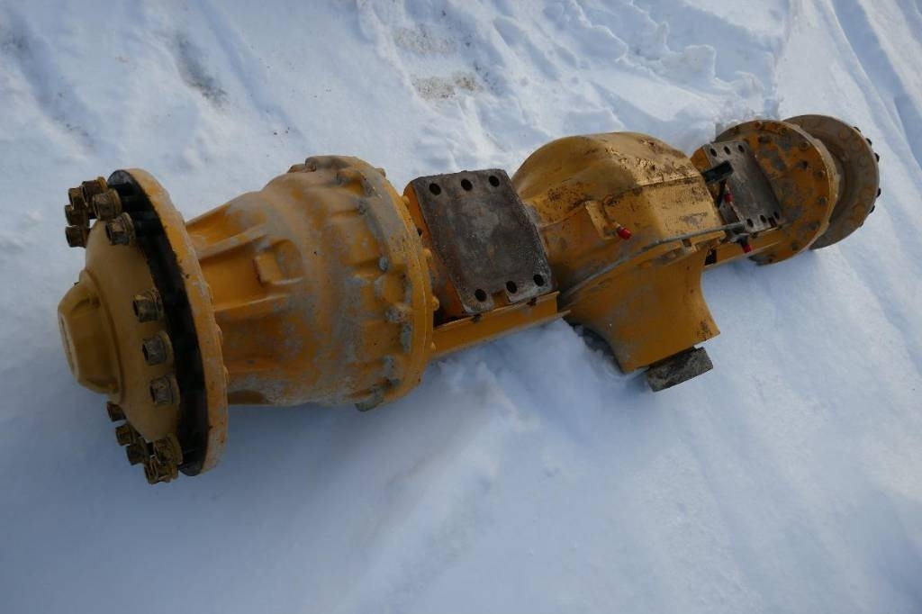 Volvo L 110 G - Axle and parts for Construction machinery: picture 2 Volvo L 110 G - Axle and parts for Construction machinery: picture 2