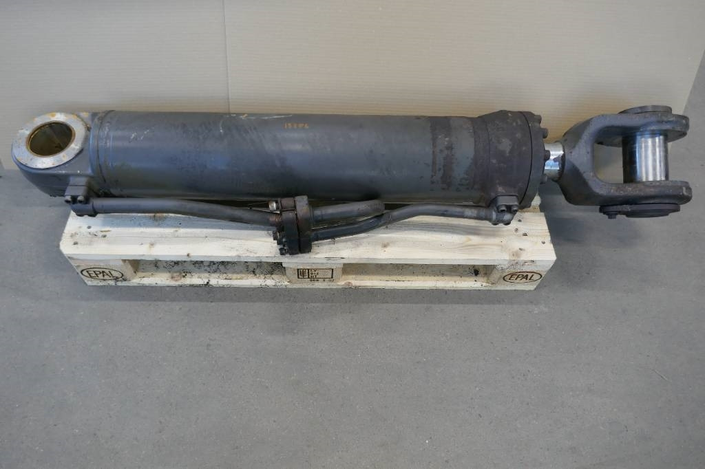 Volvo L 180 F, Lyftkolv, voe11107862 - Hydraulics for Construction machinery: picture 1 Volvo L 180 F, Lyftkolv, voe11107862 - Hydraulics for Construction machinery: picture 1