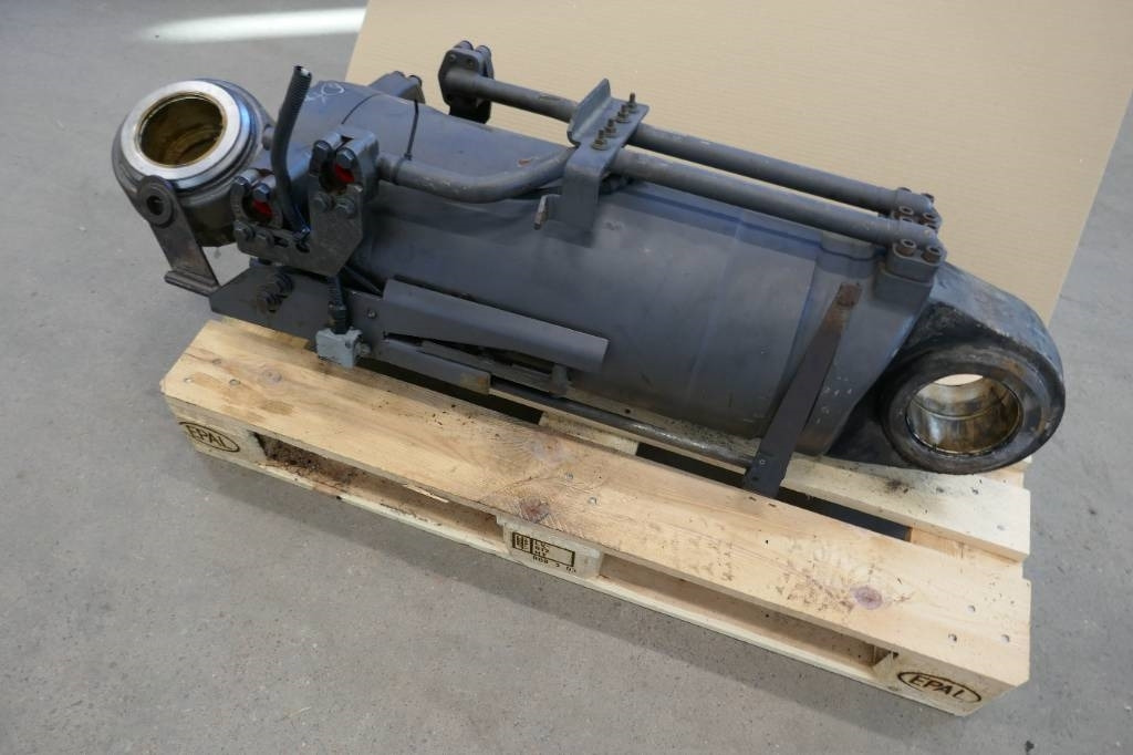 Volvo L 180 F, voe11107863 - Hydraulics for Construction machinery: picture 1 Volvo L 180 F, voe11107863 - Hydraulics for Construction machinery: picture 1