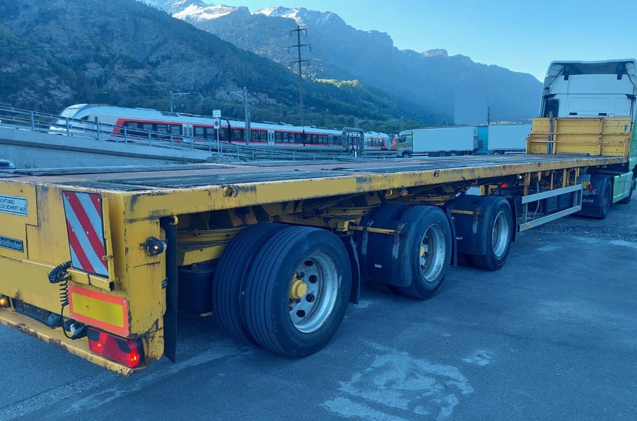 Goldhofer SPZ DL 3-36/80A, 56ton Goldhofer SPZ DL 3-36/80A, 56ton, 3m teleskop - Low loader semi-trailer: picture 2 Goldhofer SPZ DL 3-36/80A, 56ton Goldhofer SPZ DL 3-36/80A, 56ton, 3m teleskop - Low loader semi-trailer: picture 2