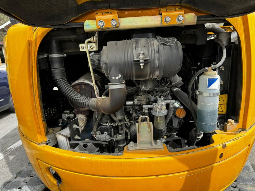 IHI 25VX3, 2.5ton, SWISS Machine IHI 25VX3, 2.5ton, SWISS Machine - Mini excavator: picture 4 IHI 25VX3, 2.5ton, SWISS Machine IHI 25VX3, 2.5ton, SWISS Machine - Mini excavator: picture 4