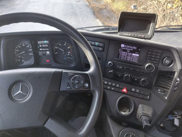 Concrete pump truck Mercedes-Benz Arocs 3243 8x4, E6, Schwing 24m, Stetter 7m3: picture 16 Concrete pump truck Mercedes-Benz Arocs 3243 8x4, E6, Schwing 24m, Stetter 7m3: picture 16