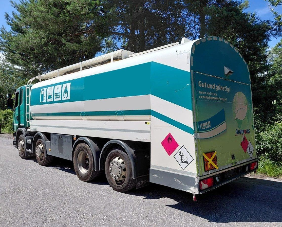 Scania G440 8x2, E5, Schwingenschloegel, 2 Kammern, ADR - Tank truck: picture 5 Scania G440 8x2, E5, Schwingenschloegel, 2 Kammern, ADR - Tank truck: picture 5