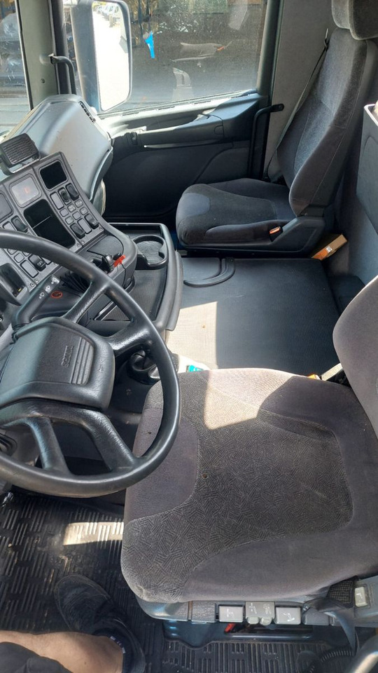 Cab chassis truck Scania R124LB 420 4x2, Euro 3: picture 12