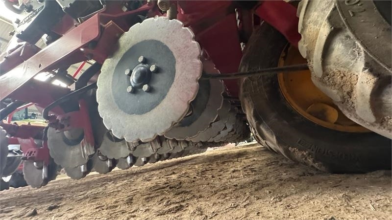 Vaderstad Rapid 400C Rapid 400 C - Combine seed drill: picture 5 Vaderstad Rapid 400C Rapid 400 C - Combine seed drill: picture 5