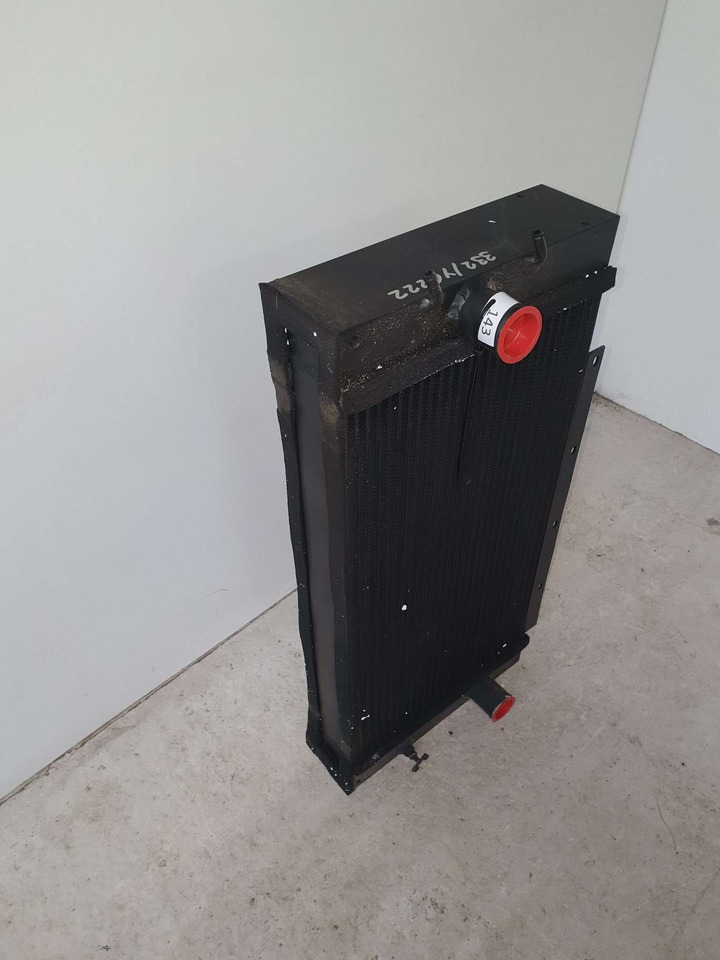 JCB JS140 Excavator Radiator 332/Y6222 - Engine and parts for Construction machinery: picture 2 JCB JS140 Excavator Radiator 332/Y6222 - Engine and parts for Construction machinery: picture 2