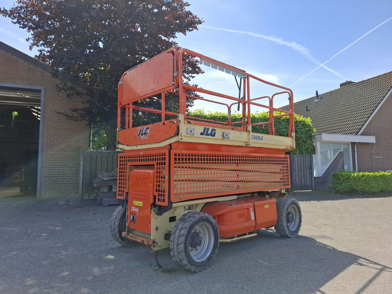 JLG 3369LE - Scissor lift: picture 1 JLG 3369LE - Scissor lift: picture 1