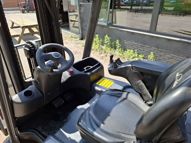 Linde E20PH - Electric forklift: picture 5 Linde E20PH - Electric forklift: picture 5