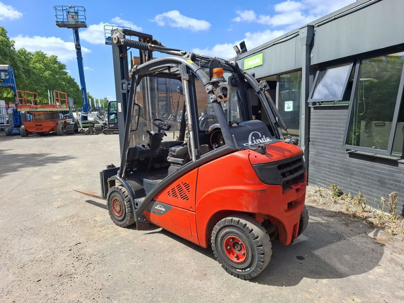 Linde H25T - LPG forklift: picture 4 Linde H25T - LPG forklift: picture 4