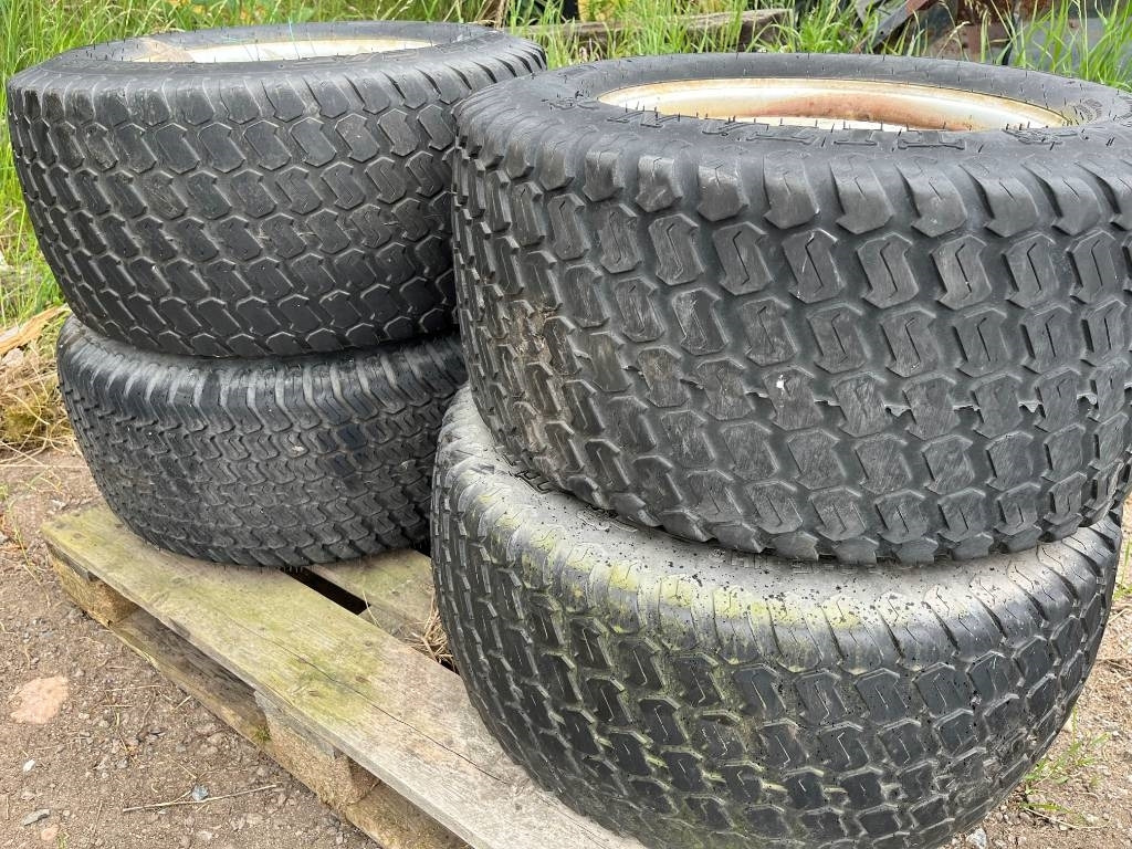 29X12.50-15 Hjul / Wheels Metrac - Wheel and tire package: picture 1 29X12.50-15 Hjul / Wheels Metrac - Wheel and tire package: picture 1