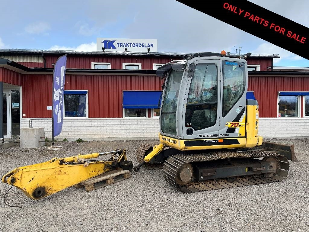 New Holland Kobelco E70B SR LC Dismantled: only spare parts - Crawler excavator: picture 1 New Holland Kobelco E70B SR LC Dismantled: only spare parts - Crawler excavator: picture 1