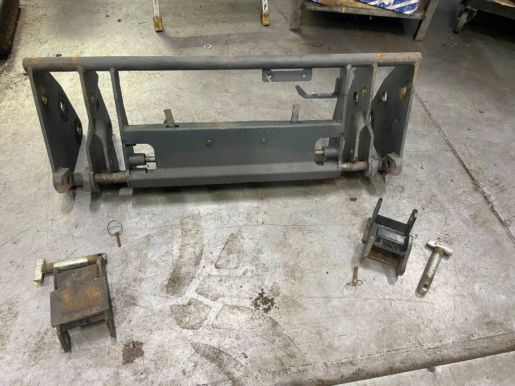 Redskapsfäste Euro Lilla Bm till Quicke Q75 - Quick coupler: picture 1 Redskapsfäste Euro Lilla Bm till Quicke Q75 - Quick coupler: picture 1