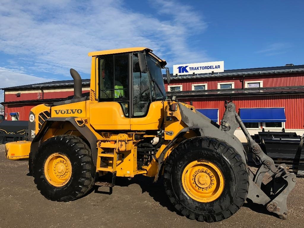Volvo L 70 F dismantled for spare parts - Wheel loader: picture 1 Volvo L 70 F dismantled for spare parts - Wheel loader: picture 1