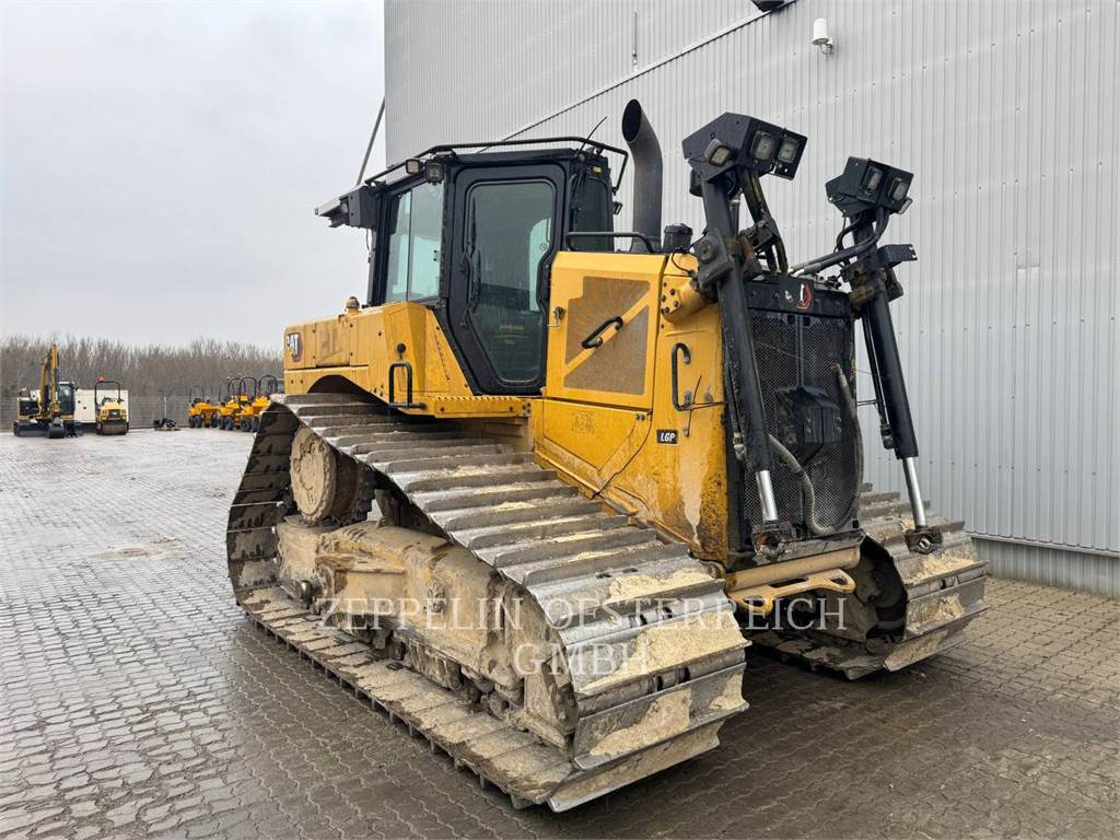 CAT D6-20XE - Bulldozer: picture 2 CAT D6-20XE - Bulldozer: picture 2