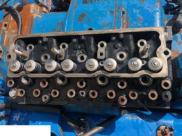 1004.40T CT 3054 Manitou - Cylinder head for Agricultural machinery: picture 5 1004.40T CT 3054 Manitou - Cylinder head for Agricultural machinery: picture 5
