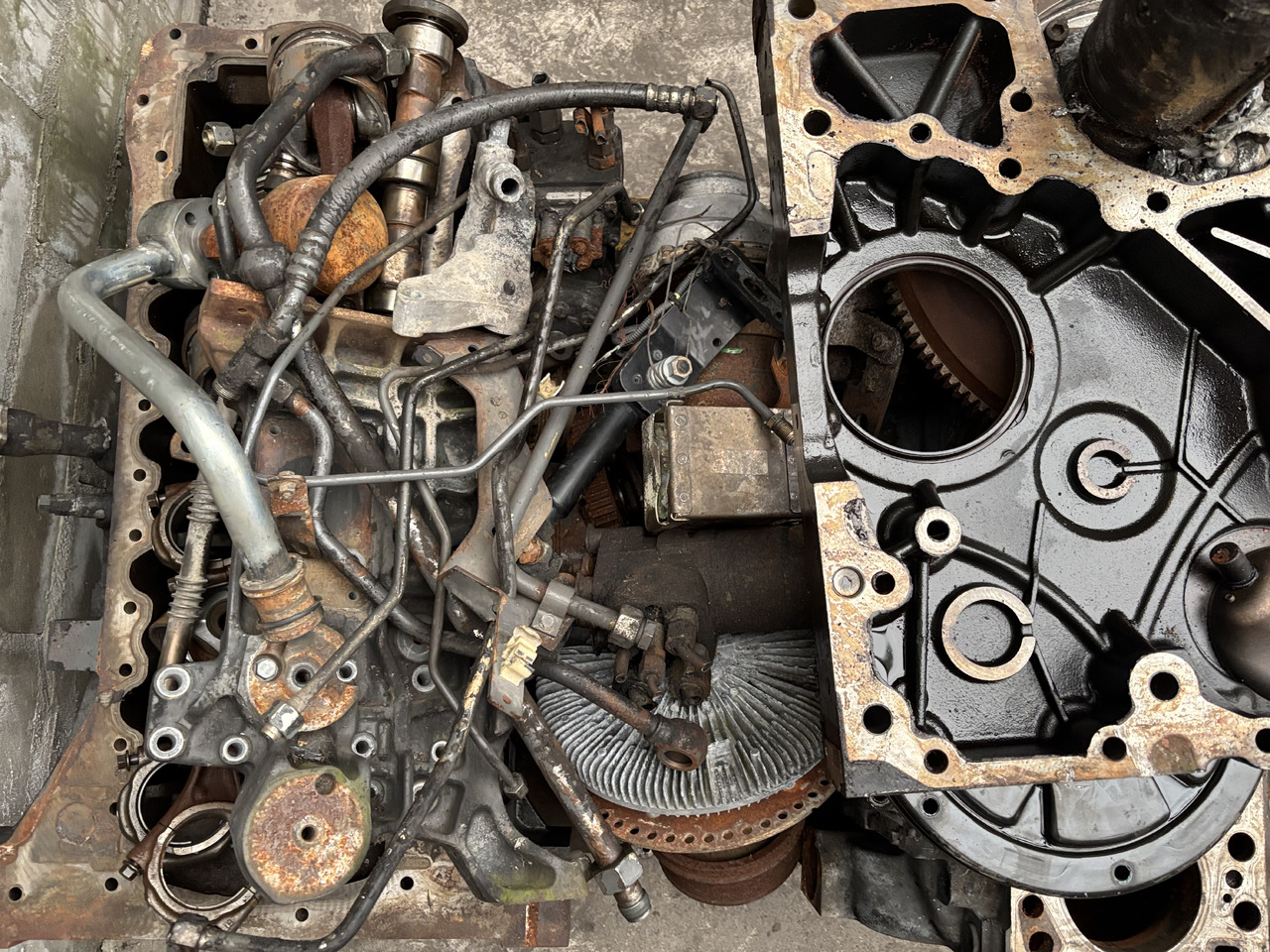 Axion 870 New Holland T7.270 T7 270 Silnik FPT 6.7 L Tłumik Drgań Koło Zamachowe Blok Pokrywa CZĘŚCI - Flywheel for Agricultural machinery: picture 5 Axion 870 New Holland T7.270 T7 270 Silnik FPT 6.7 L Tłumik Drgań Koło Zamachowe Blok Pokrywa CZĘŚCI - Flywheel for Agricultural machinery: picture 5