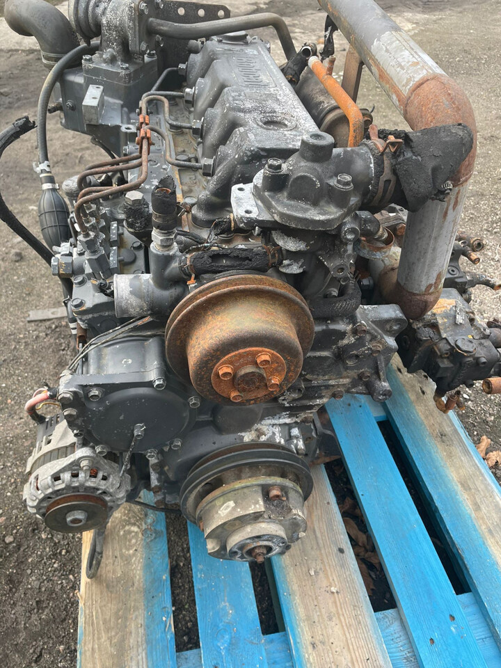 BOBCAT-silnik V3300 B0913A - Engine for Construction machinery: picture 1 BOBCAT-silnik V3300 B0913A - Engine for Construction machinery: picture 1