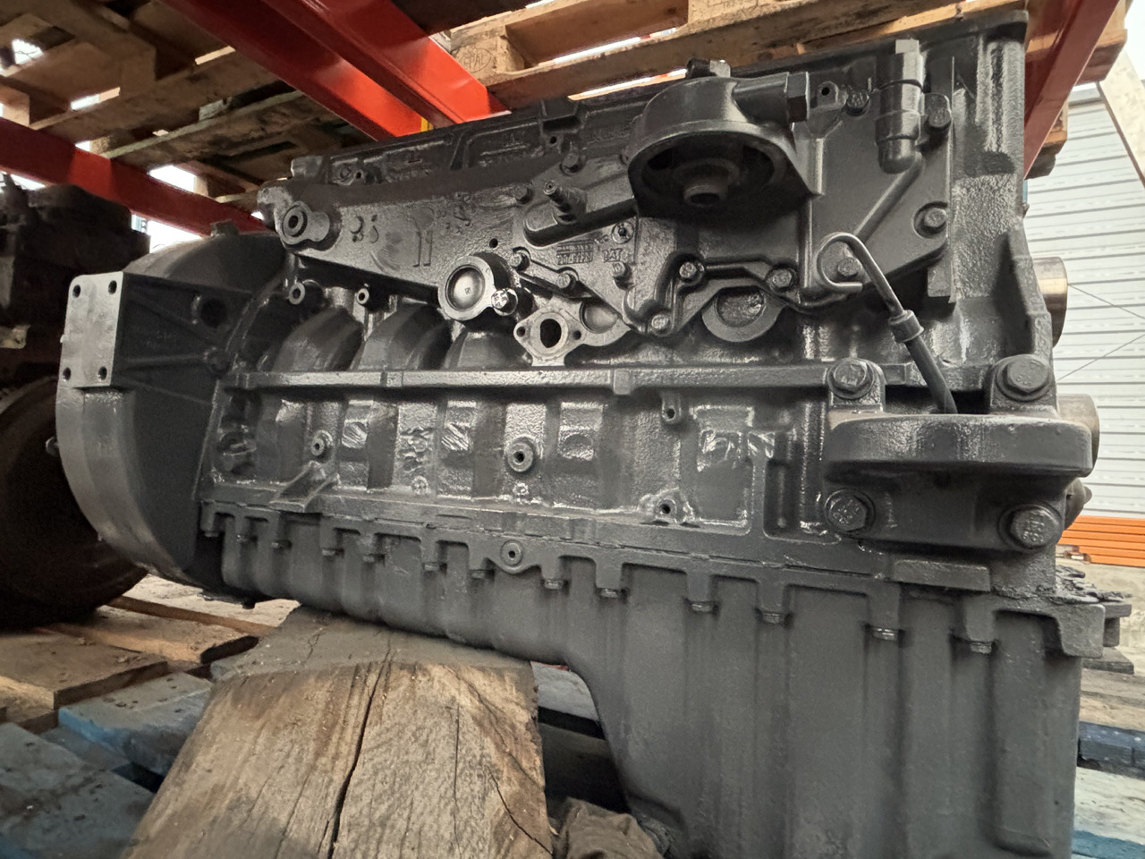 Cat Caterpillar 3126B Silnik Blok Miska Olejowa Wał Korbowy Tłok CZĘŚCI - Crankshaft for Agricultural machinery: picture 4 Cat Caterpillar 3126B Silnik Blok Miska Olejowa Wał Korbowy Tłok CZĘŚCI - Crankshaft for Agricultural machinery: picture 4