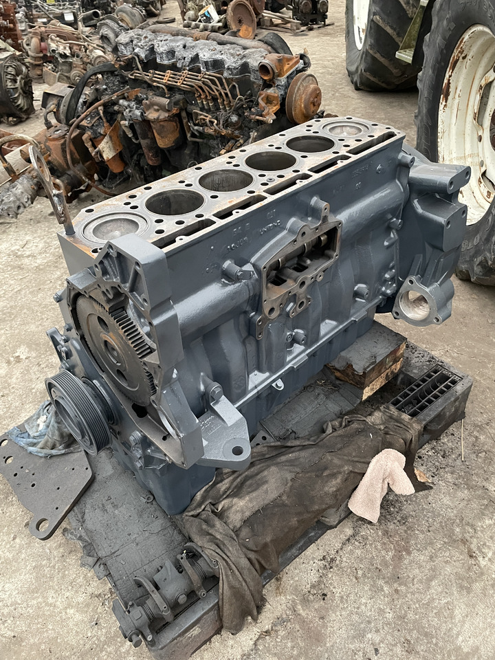 Caterpillar Cat C9 - blok silnika 325-3914 325-3915 - Cylinder block for Agricultural machinery: picture 1 Caterpillar Cat C9 - blok silnika 325-3914 325-3915 - Cylinder block for Agricultural machinery: picture 1