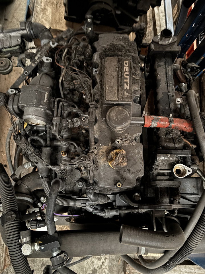 DEUTZ 3.6 75 KM (55.4 kW) Silnik CZĘŚCI Manitou MT1033TCD3.6L04 MT 1033 TCD 3.6 L04 C4DI90 - Engine and parts for Construction machinery: picture 3 DEUTZ 3.6 75 KM (55.4 kW) Silnik CZĘŚCI Manitou MT1033TCD3.6L04 MT 1033 TCD 3.6 L04 C4DI90 - Engine and parts for Construction machinery: picture 3