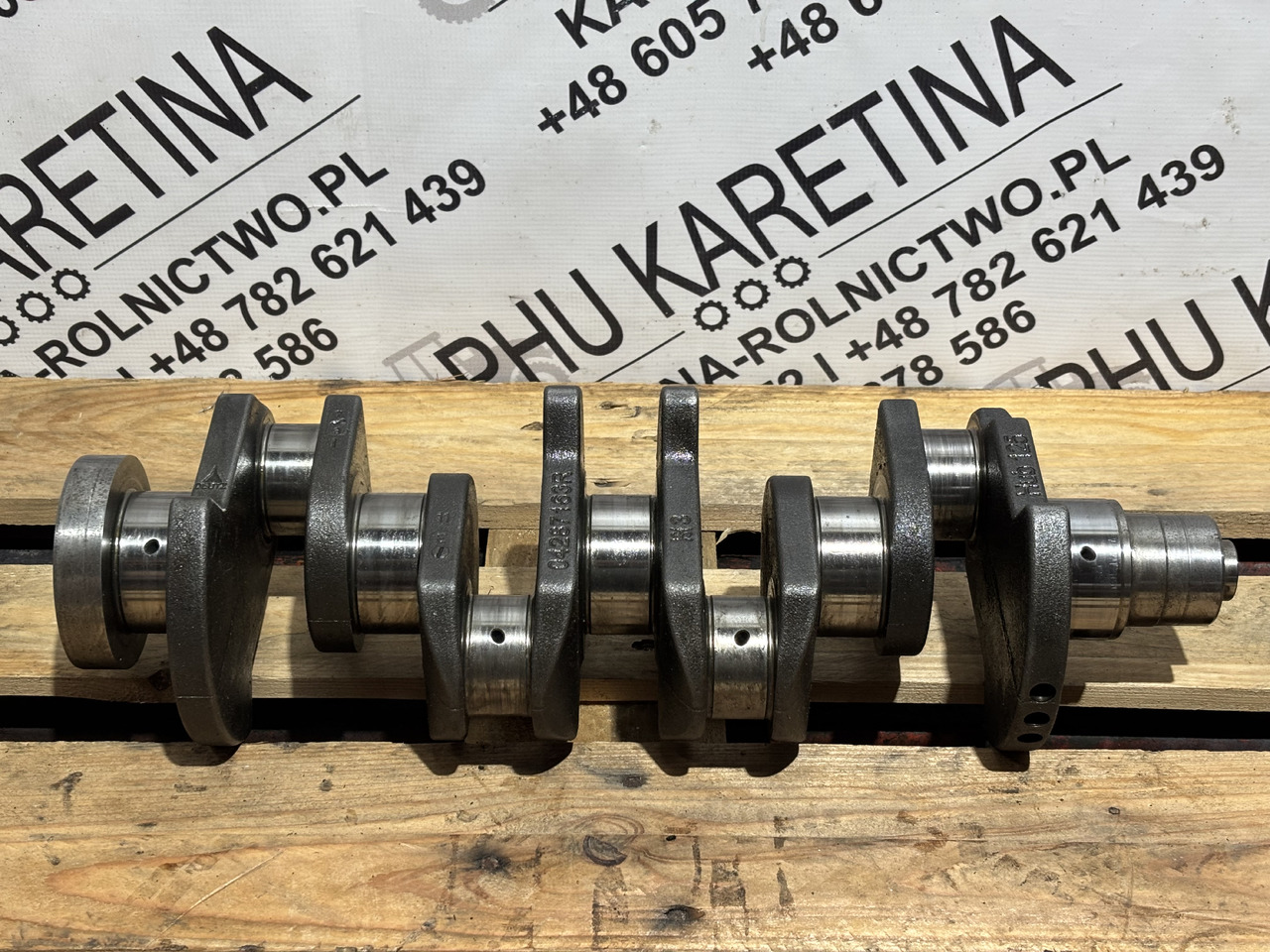 Deutz 04287163R TD 2011 L04 TD2011L04 Wał Korbowy - Crankshaft for Agricultural machinery: picture 4 Deutz 04287163R TD 2011 L04 TD2011L04 Wał Korbowy - Crankshaft for Agricultural machinery: picture 4